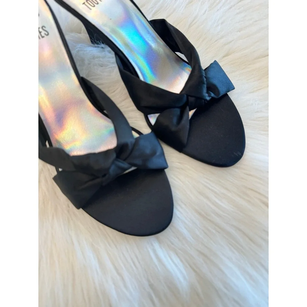 Mootsies Tootsies collection‎ black kitten heel pumps size 6 EUC